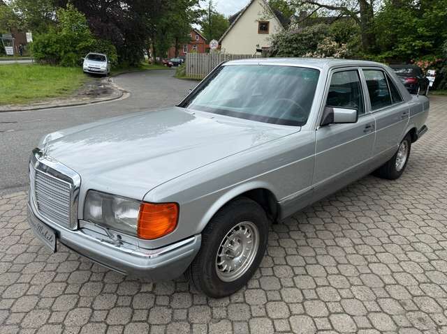 Mercedes-Benz S380 SE W126 *HU neu*H-Kennzeichen*Autom.*eSD*Velours*