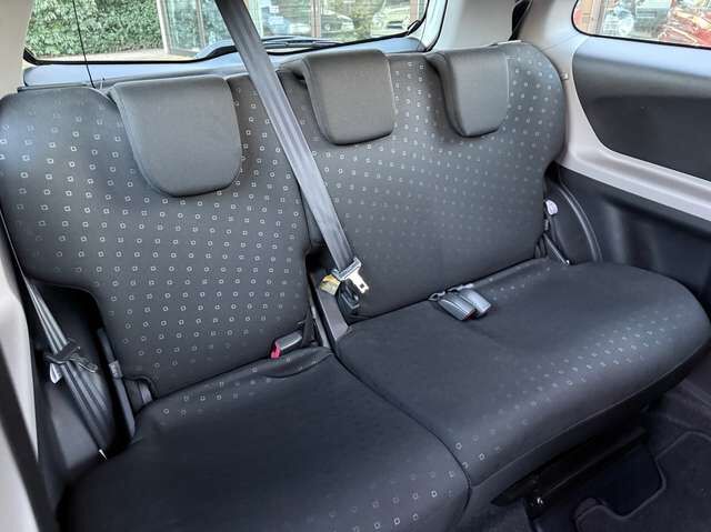 Toyota Yaris 1.0 VVT-i *nur 97 TKM*1.Hand*HU neu*Scheckheft*