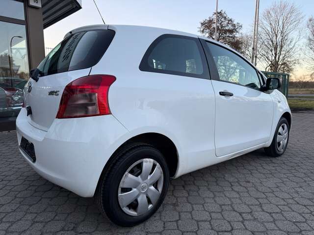 Toyota Yaris 1.0 VVT-i *nur 97 TKM*1.Hand*HU neu*Scheckheft*