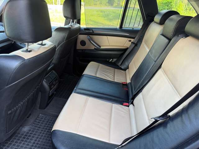 BMW X5 3.0 D Edition Exclusive Individual *HU neu*Navi*aAHK*Panoramadach*Xenon*Leder*