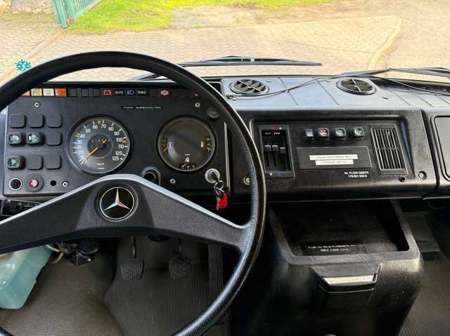 Mercedes-Benz 400 LF 409 Feuerwehr LF 8 Düdo *nur 18 TKM*1.Hand*AHK*HU 8/2027*