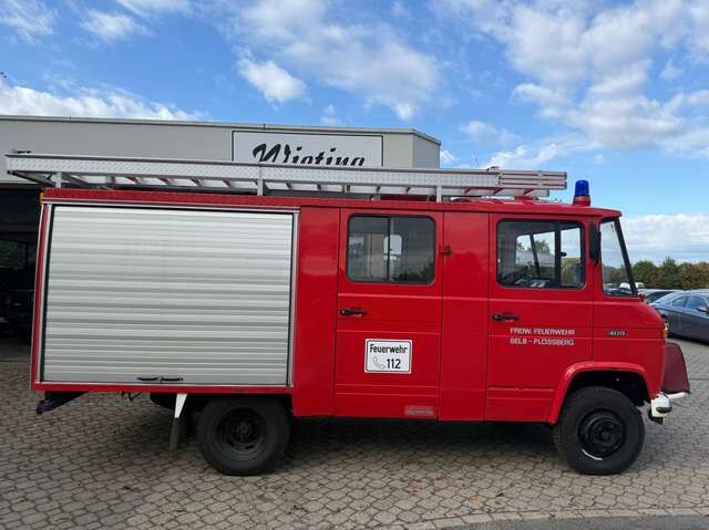Mercedes-Benz 400 LF 409 Feuerwehr LF 8 Düdo *nur 18 TKM*1.Hand*AHK*HU 8/2027*