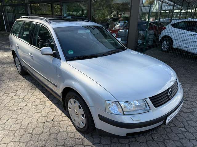 VW Passat Variant Passat 1.8 5V Turbo Comfortline *nur 134 TKM*Scheckheft*Xenon*aAHK*