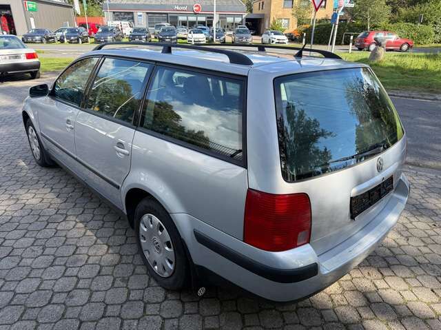 VW Passat Variant Passat 1.8 5V Turbo Comfortline *nur 134 TKM*Scheckheft*Xenon*aAHK*