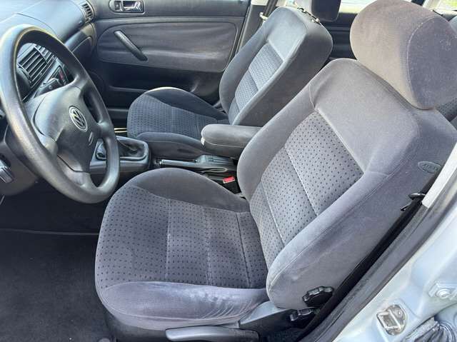 VW Passat Variant Passat 1.8 5V Turbo Comfortline *nur 134 TKM*Scheckheft*Xenon*aAHK*