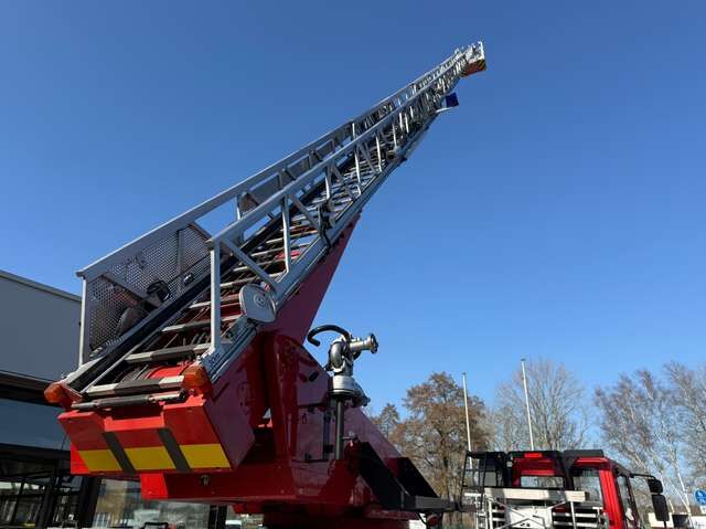 Iveco  Magirus DLK 23/12 Drehleiter Feuerwehr *HU 2/2027*
