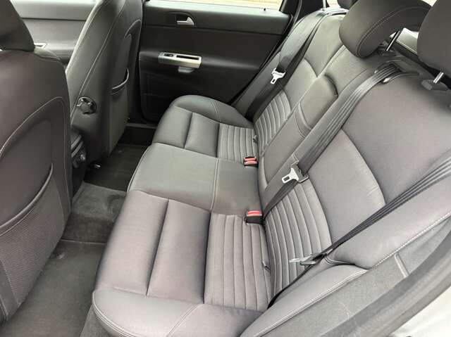 Volvo V50 2.0D Momentum *nur 131 TKM*HU a.W. neu*2.Hand*Xenon*