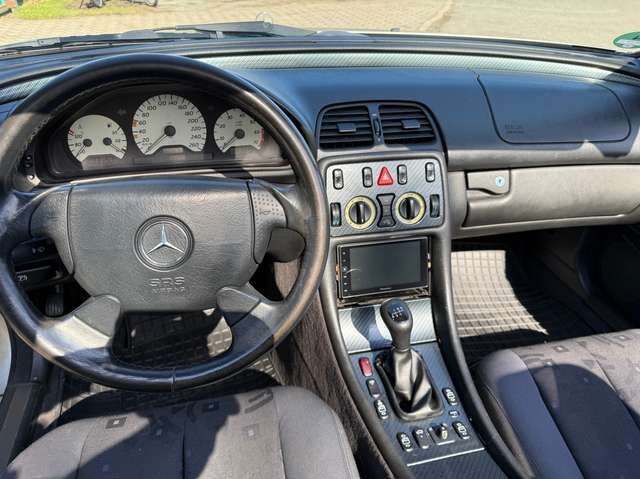 Mercedes-Benz CLK 230 Cabrio Kompressor Sport *HU 7/2027*Klima*SHZ*aAHK*