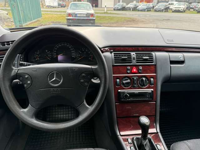 Mercedes-Benz E200 T Kompressor Classic *HU 6/2027*Klima*aAHK*eSD*
