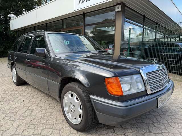 Mercedes-Benz Baureihe 124 200 TE W124 *HU/AU 3/2028*H-Kennzeichen*5-Gang*eSSD*aAHK*13 Jahre letzter Besitz*