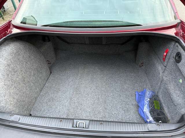 Opel Omega B 2.0 16V *nur 142 TKM*HU 8/2027*2.Hand*aAHK*eSD*