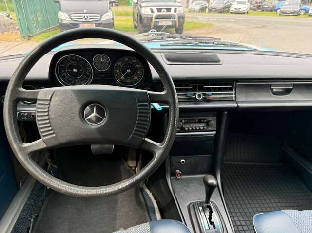 Mercedes-Benz W114/115 Strich-Acht 240 D /8 W115 *HU 6/2027*H-Kennzeichen*Automatik*