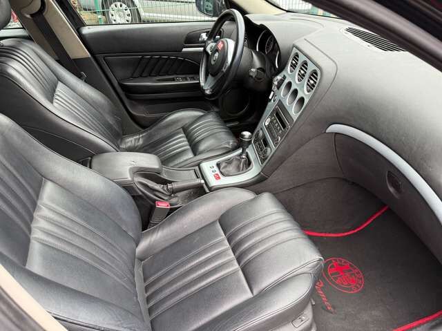 Alfa Romeo 159 Sportwagon 2.2 JTS 16V Distinctive *Bi-Xenon*Leder