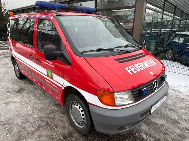 Mercedes-Benz Vito 110 D L Feuerwehr MTW *nur 130 TKM*HU neu*8 Sitze*