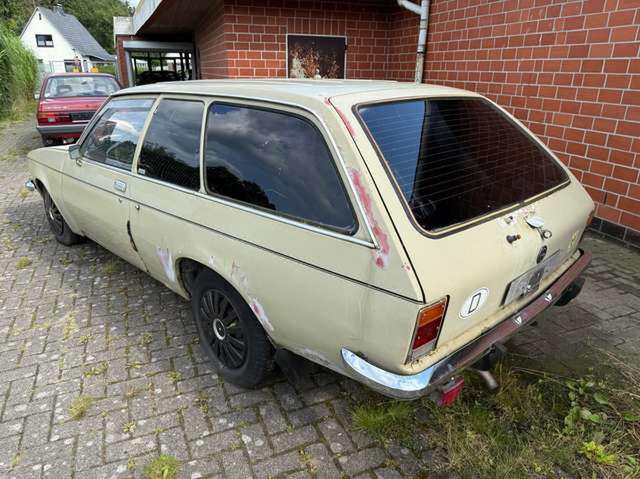 Opel Rekord D Caravan 2.0 S *2.Hand*seit 1975 letzter Besitz*