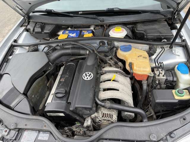 VW Passat 1.6 *nur 119 TKM*HU neu*Klimaautomatik*Velours*