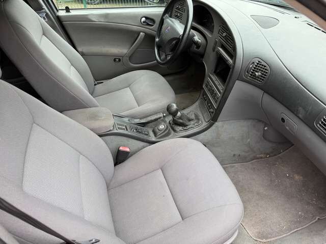 Saab 9-5 Kombi 2.2 TiD Linear*läuft-braucht aber Arbeit*