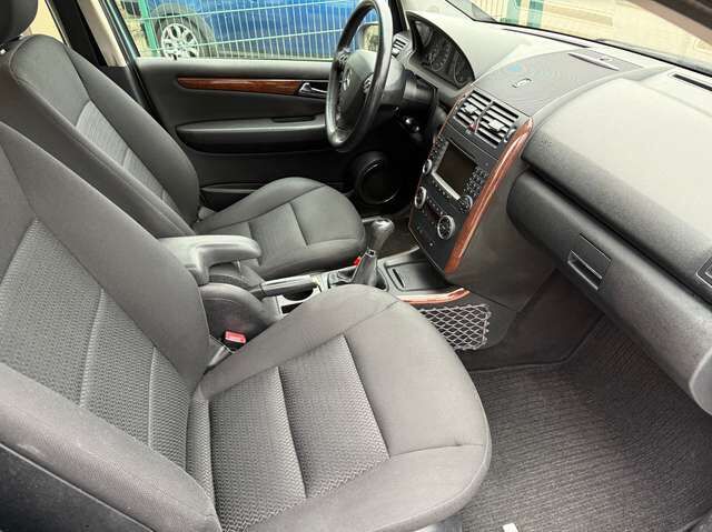 Mercedes-Benz A200 Elegance *nur 99 TKM*HU neu*Xenon*Panorama*PDC*SHZ