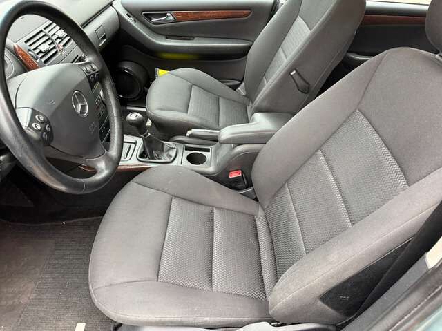 Mercedes-Benz A200 Elegance *nur 99 TKM*HU neu*Xenon*Panorama*PDC*SHZ