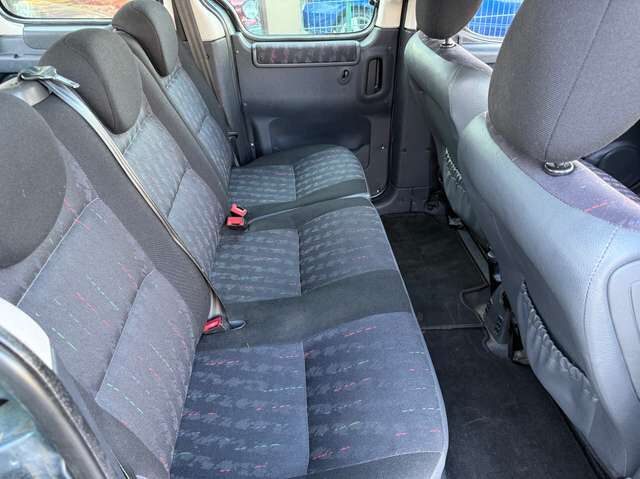 Citroen Berlingo Kombi 1.6 HDI Style *1.Hand*nur 142 TKM*Klima*