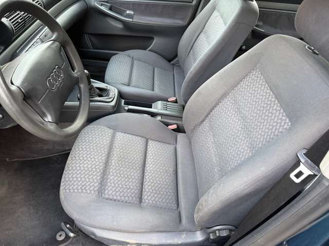 Audi A4 1.8 *HU/H-Kennzeichen neu*nur 125 TKM*Scheckheft*