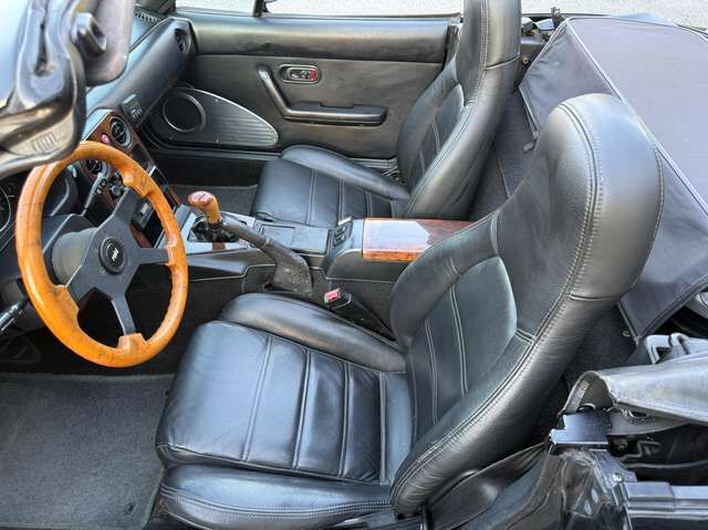 Mazda MX-5 NA *HU/H-Kennzeichen neu*Leder*Speichenfelgen*