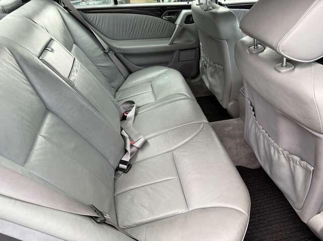 Mercedes-Benz E430 Avantgarde W210 *HU neu*2.Hand*Scheckheft*Leder*PDC*SHZ*Klimaautom.*