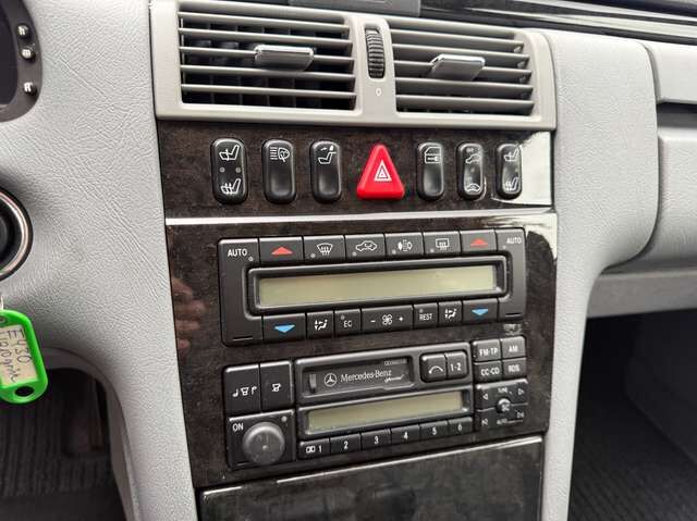 Mercedes-Benz E430 Avantgarde W210 *HU neu*2.Hand*Scheckheft*Leder*PDC*SHZ*Klimaautom.*