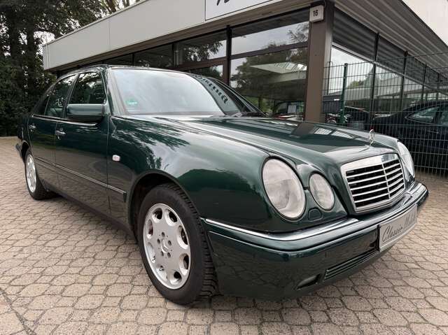 Mercedes-Benz E430 Avantgarde W210 *HU neu*2.Hand*Scheckheft*Leder*PDC*SHZ*Klimaautom.*