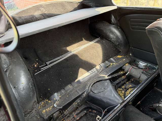 VW Käfer *zum Aufarbeiten*Scheunenfund*braucht Liebe*