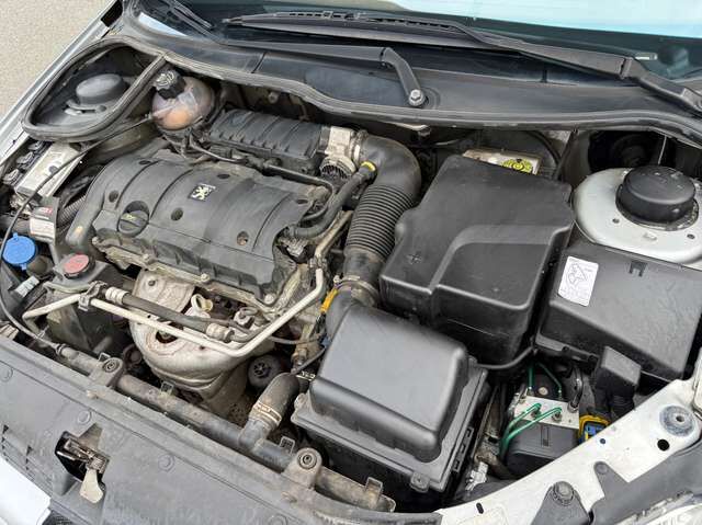 Peugeot 206 CC 110 *2.Hand*HU neu*Leder*Klimaautom.*GJ-Reifen*