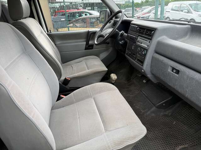 VW T4 Kombi Transporter 2.5 *HU 10/2026*Automatik*AHK*7 Sitze*
