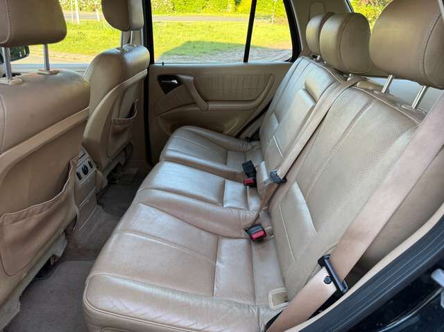 Mercedes-Benz ML 270 CDI *HU fällig*Leder*Automatik*aAHK*PDC*SHZ*