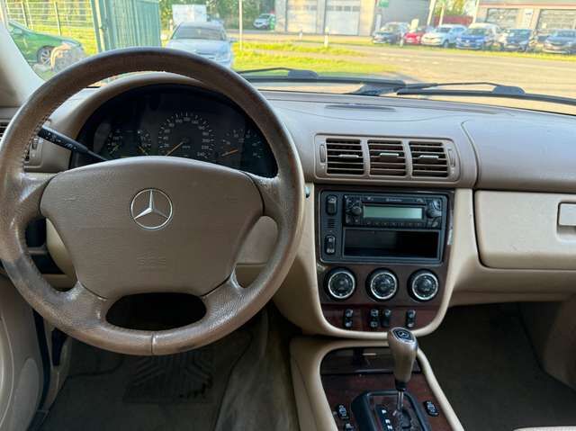 Mercedes-Benz ML 270 CDI *HU fällig*Leder*Automatik*aAHK*PDC*SHZ*