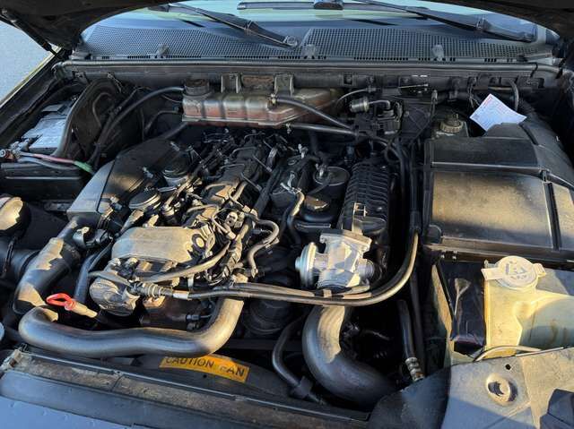 Mercedes-Benz ML 270 CDI *HU fällig*Leder*Automatik*aAHK*PDC*SHZ*