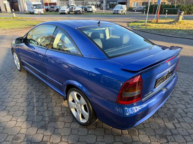 Opel Astra G Coupe 2.2 16V *HU a.W. neu*Leder*Klima*SHZ*17*