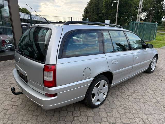 Opel Omega B Caravan 2.2 16 V *nur 155 TKM*HU a.W. neu*Xenon*AHK*Zahnriemen neu*