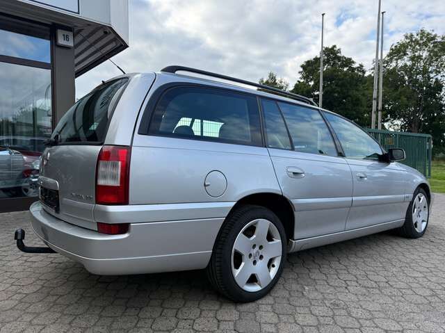 Opel Omega B Caravan 2.2 16 V *nur 155 TKM*HU a.W. neu*Xenon*AHK*Zahnriemen neu*