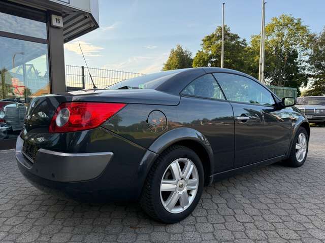 Renault Megane 1.6 Coupe-Cabriolet Dynamique *Dach ohne Funktion*aAHK*PDC*GJ-Reifen*