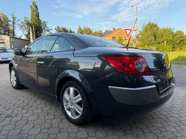 Renault Megane 1.6 Coupe-Cabriolet Dynamique *Dach ohne Funktion*aAHK*PDC*GJ-Reifen*