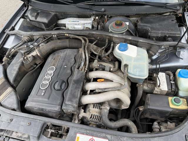 Audi A4 1.8 B5 *nur 78 TKM*HU neu*2.Hand*22 Jahre letzter Besitz*