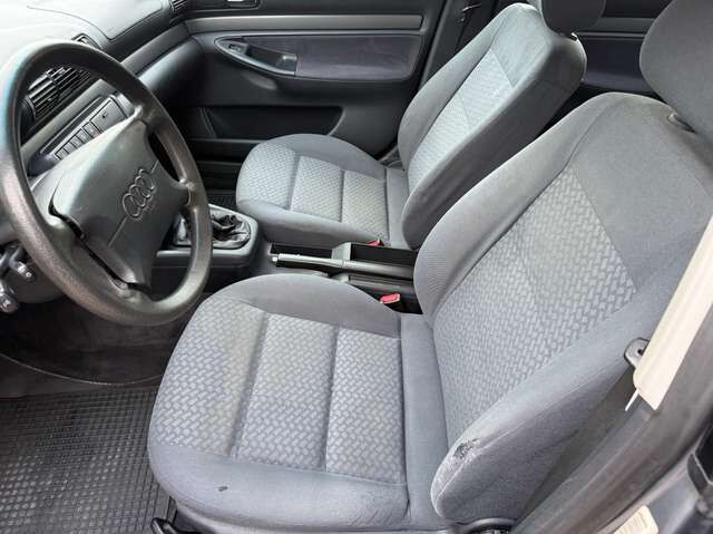 Audi A4 1.8 B5 *nur 78 TKM*HU neu*2.Hand*22 Jahre letzter Besitz*