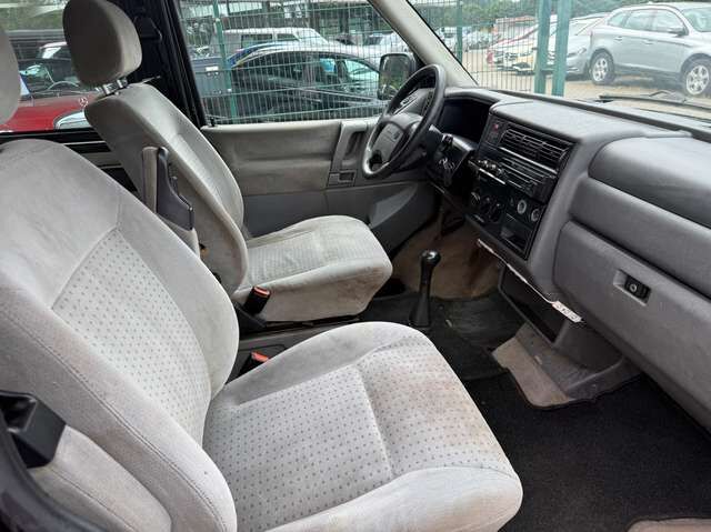 VW T4 2.5 TDI Halbkasten Mixto *HU neu*5 Sitze*LKW-Zulassung*AHK*eFH*