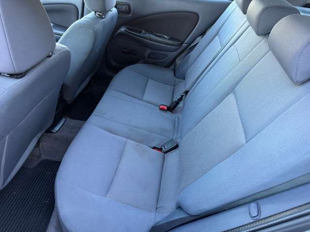 Nissan Almera 1.5 Visia *HU neu*nur 139 TKM*Klima*PDC*ZV+FB*eFH*