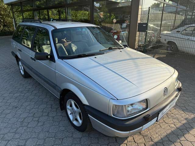 VW Passat Variant