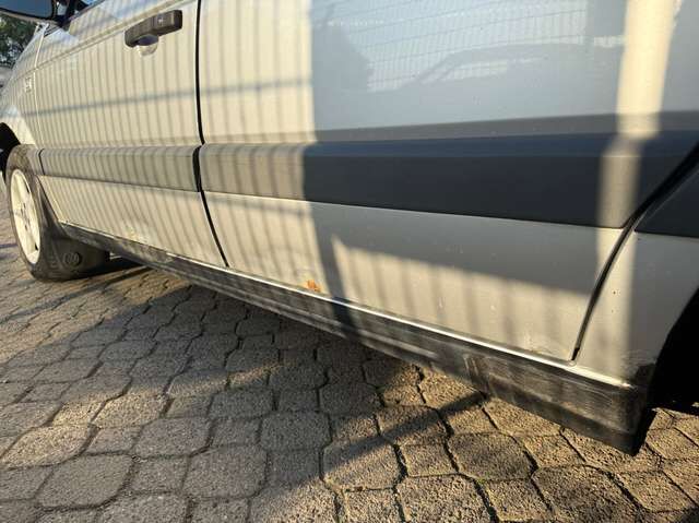 VW Passat Variant 1.8 GL *braucht Arbeit*AHK*eSD*GJ-Reifen*