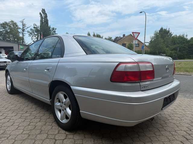 Opel Omega B 2.2 16 V Selection *nur 67 TKM*2.Hand*Historie*Klimaautom.*