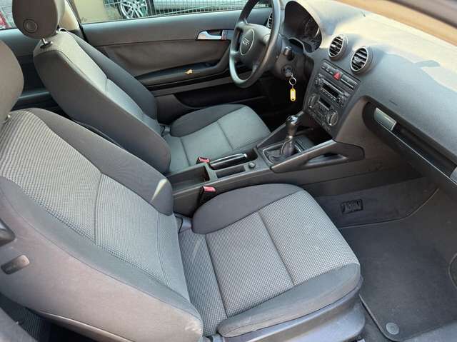 Audi A3 1.9 TDI Attraction *nur 178 TKM*2.Hand*HU a.W. neu*Klimaautom.*SHZ*