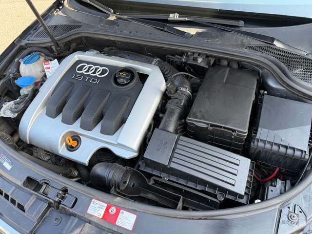 Audi A3 1.9 TDI Attraction *nur 178 TKM*2.Hand*HU a.W. neu*Klimaautom.*SHZ*