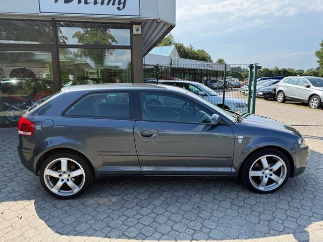 Audi A3 1.9 TDI Attraction *nur 178 TKM*2.Hand*HU a.W. neu*Klimaautom.*SHZ*